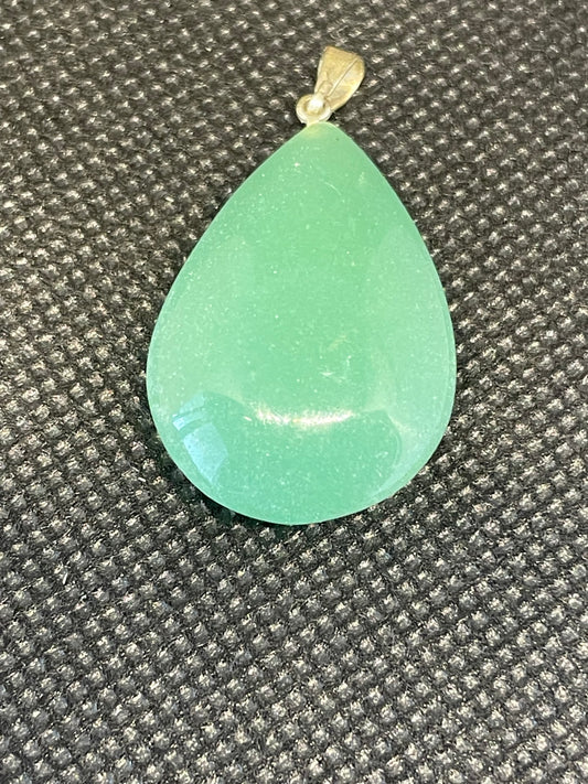 Pendentif en quartz vert : "Forêt de cristal"